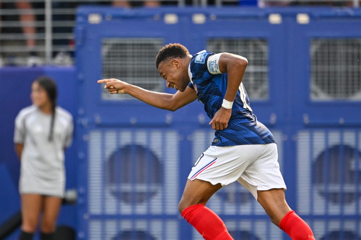 Kylian Mbappé celebrating for France against Sweden at the 2026 FIFA World Cup
